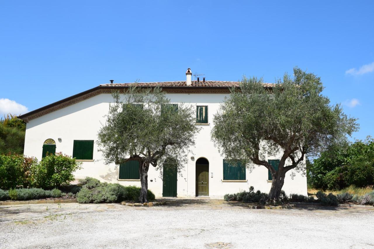 Borghetto Country Apartments Saludecio Eksteriør bilde